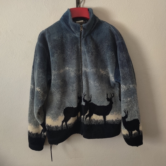 Cabin Zip Up - Picture 3 of 3